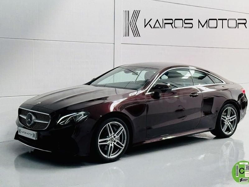 Usado Mercedes E220 194 CV (142 kW) 2018 Granate Coupe