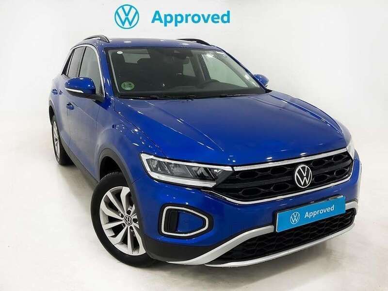 Azul Usado 2024 VW T-Roc Life SUV | 25.950 € (Un poco caro) - Imagen 1/4