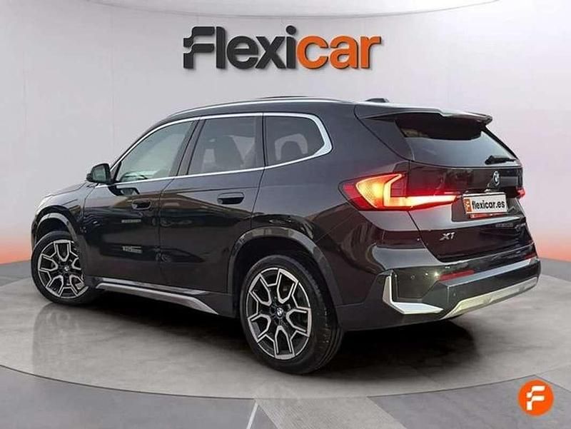 Usado BMW X1 163 CV (119 kW) 2023 Negro SUV