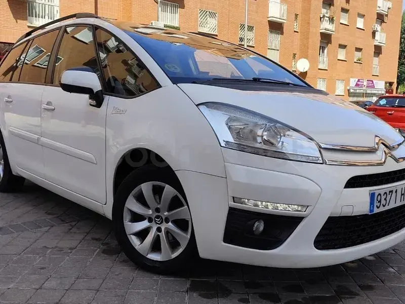Usado Citroën Grand C4 Picasso 112 CV (82 kW) 2011 Blanco Monovolumen