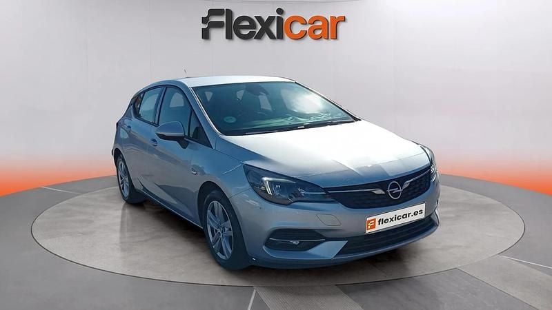 Usado Opel Astra Business Elegance 145 CV (106 kW) 2020 Gris Familiar