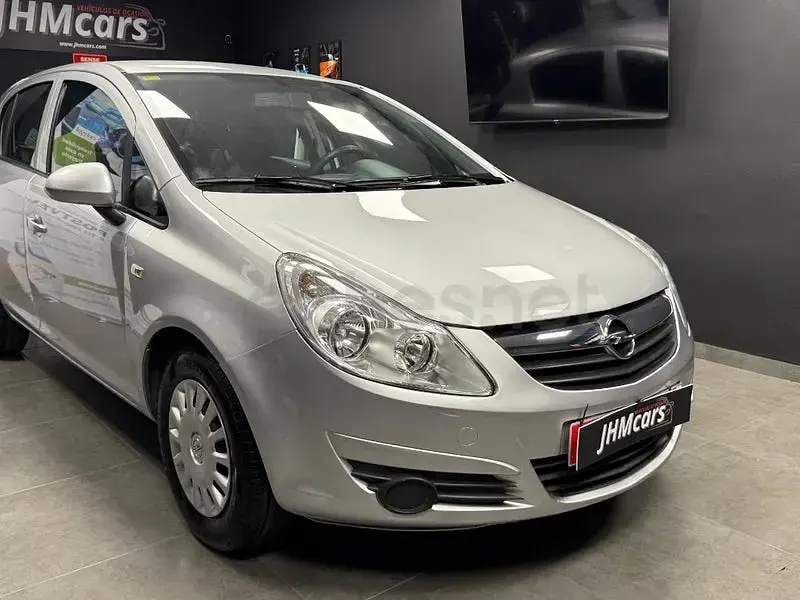Usado Opel Corsa Essentia 80 CV (58 kW) 2009 Gris / plata Utilitario