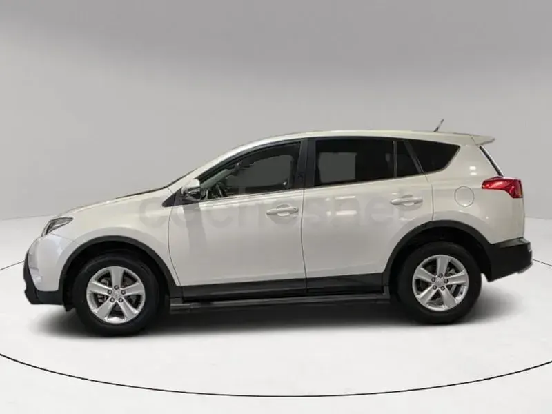 Usado Toyota RAV4 Advance 124 CV (91 kW) 2014 Blanco SUV