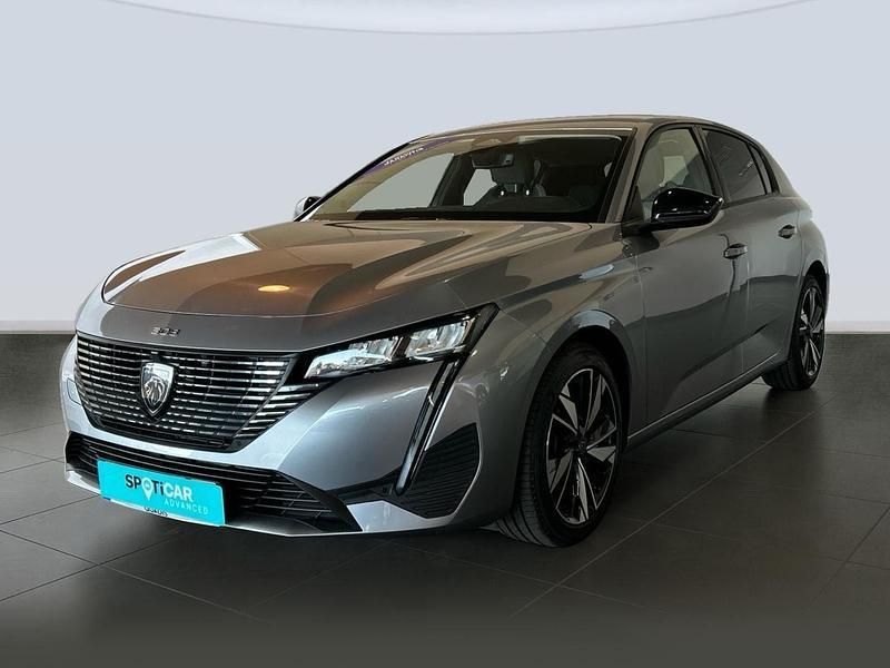 Usado Peugeot 308 Allure 131 CV (96 kW) 2022 Gris