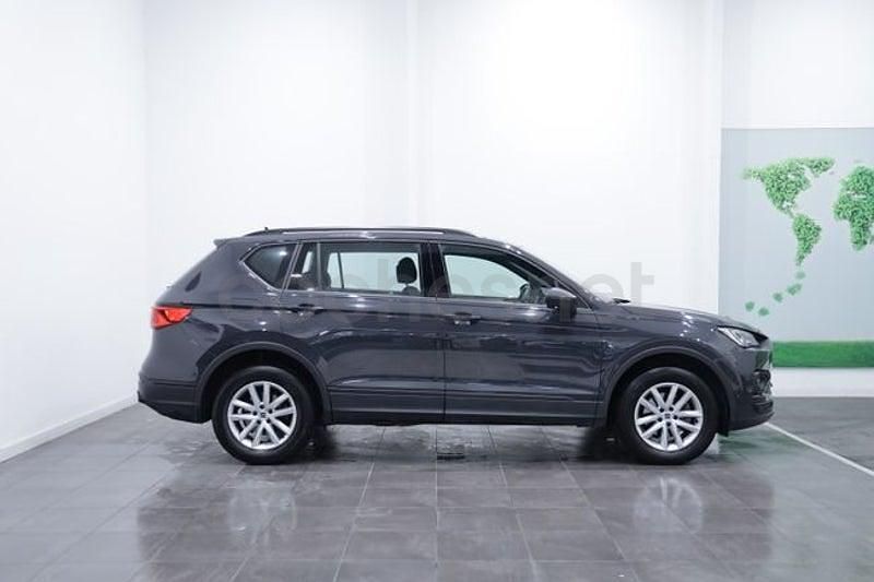 Usado Seat Tarraco Style 150 CV (110 kW) 2022 Gris / plata SUV