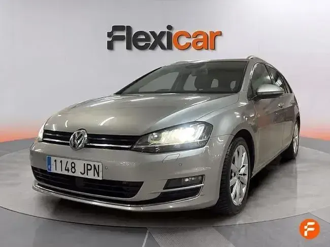 Usado VW Golf VII Advance 150 CV (110 kW) 2016 Beige Familiar