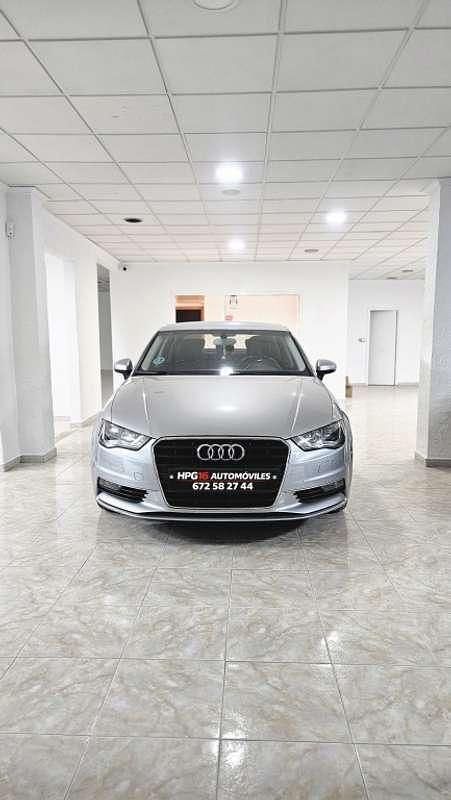 Usado Audi A3 Design 110 CV (80 kW) 2016 Gris Berlina
