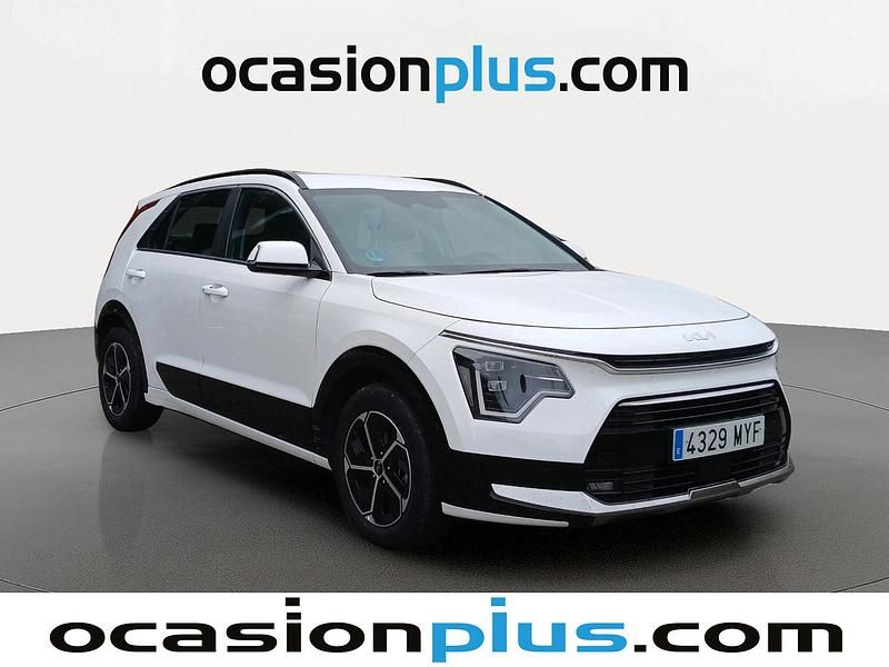 Usado Kia Niro 129 CV (94 kW) 2025 Blanco SUV