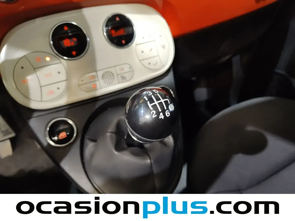 Usado Fiat 500 Dolcevita 71 CV (52 kW) 2024 Naranja Utilitario