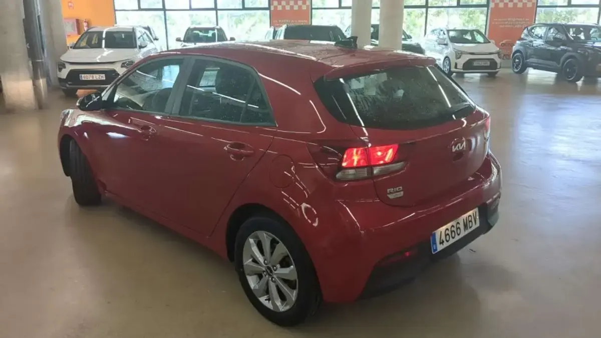 Usado Kia Rio 101 CV (74 kW) 2022 Utilitario