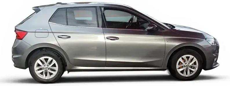 Usado Skoda Fabia Selection 80 CV (58 kW) 2024 Gris / plata Utilitario