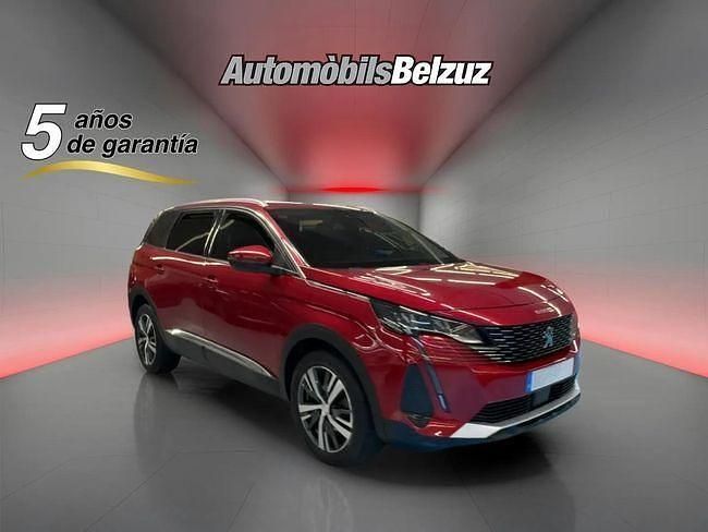 Usado Peugeot 5008 Active 131 CV (96 kW) 2021 Rojo SUV