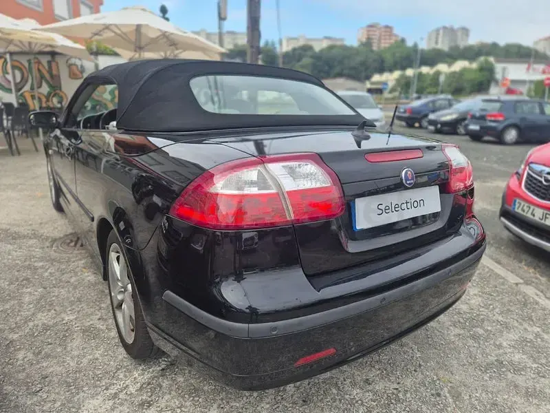 Usado Saab 9-3 Vector 210 CV (154 kW) 2007 Negro Descapotable
