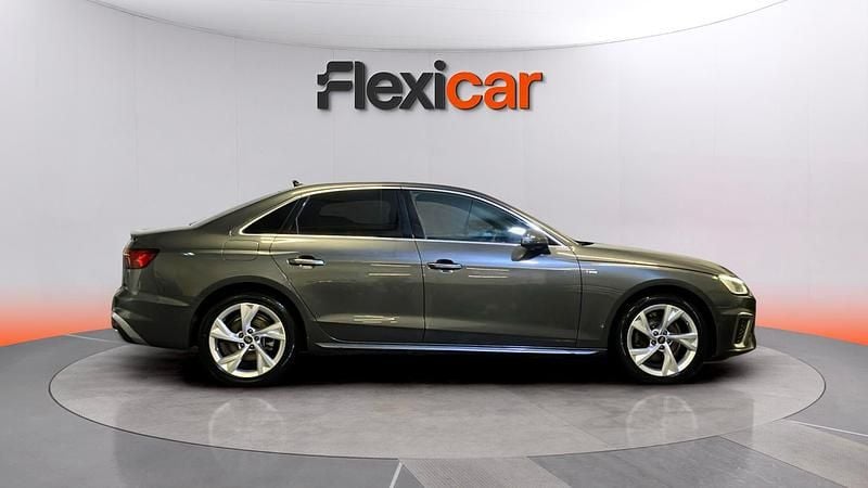 Usado Audi A4 S-Line 163 CV (119 kW) 2023 Gris Berlina