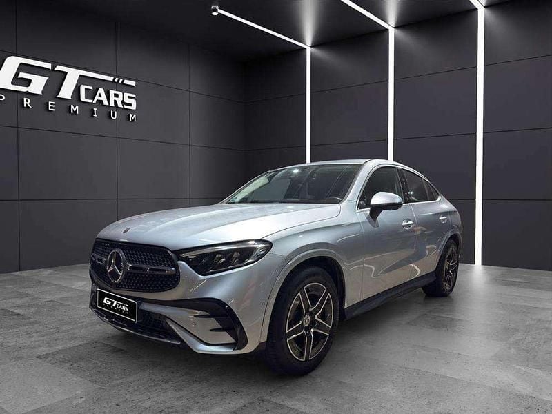Gris Usado 2025 Mercedes GLC220 AMG Coupe | 62.900 € (Buen precio) - Imagen 1/4