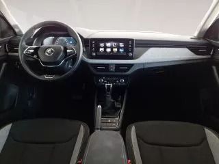 Usado Skoda Scala Selection 116 CV (85 kW) 2024 Plata Utilitario