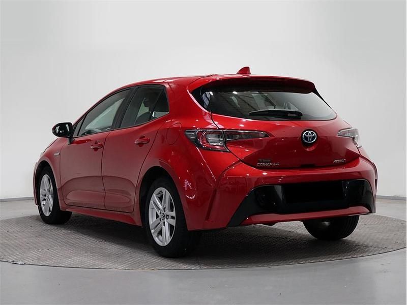 Usado Toyota Corolla Active 122 CV (89 kW) 2021 Plata Utilitario