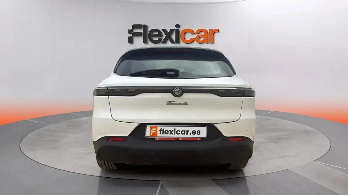 Usado Alfa Romeo Tonale Sprint 131 CV (96 kW) 2023 Blanco SUV