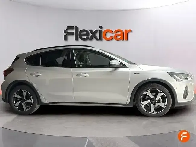 Usado Ford Focus Active 155 CV (114 kW) 2024 Gris