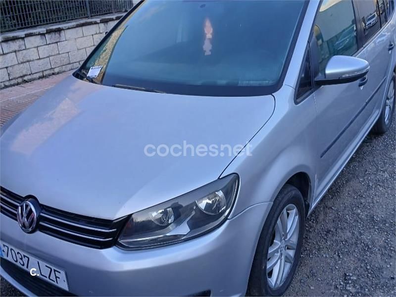 Usado VW Touran Edition 90 CV (66 kW) 2011 Gris / plata Monovolumen