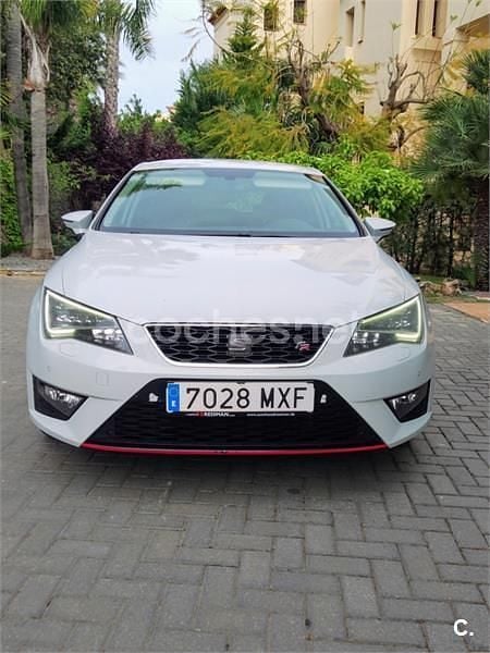 Usado Seat Leon ST FR 150 CV (110 kW) 2015 Blanco Familiar