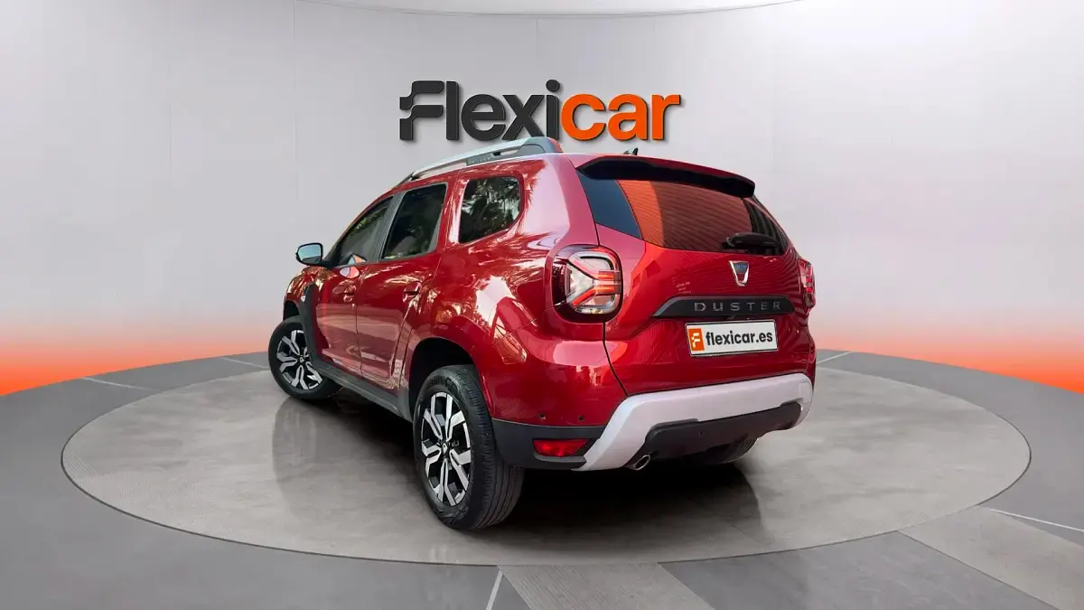 Usado Dacia Duster Comfort 131 CV (96 kW) 2022 Burdeos SUV