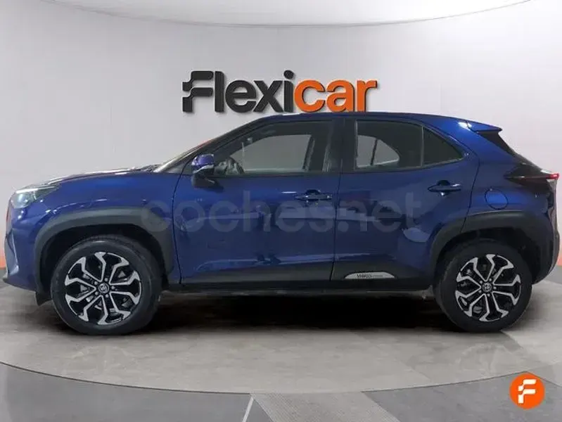 Usado Toyota Yaris Cross Active 116 CV (85 kW) 2022 Azul SUV