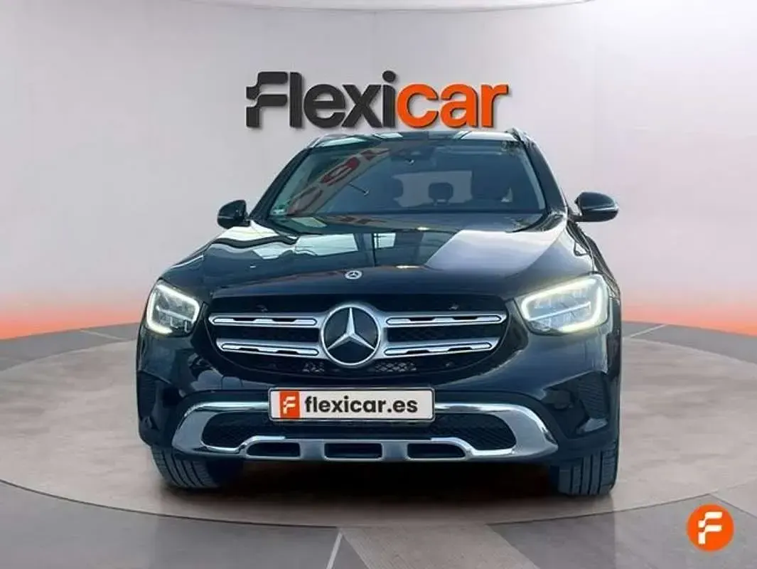 Käytetty Mercedes GLC300e 306 HP (225 kW) 2020 Musta Katumaasturi