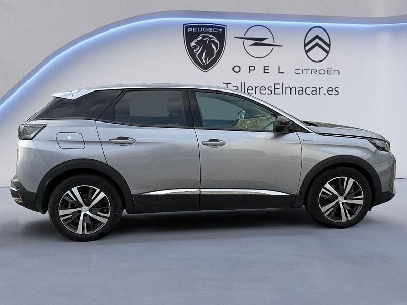 Usado Peugeot 3008 Allure 225 CV (165 kW) 2023 Gris / plata SUV