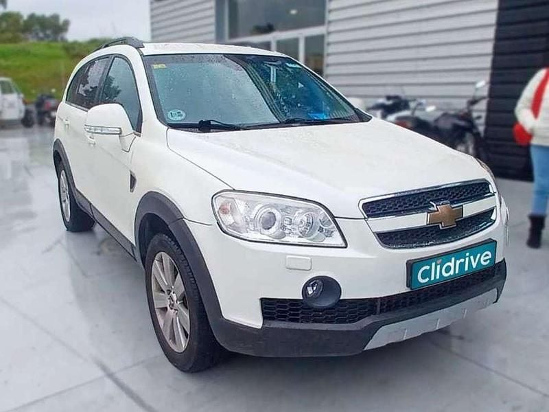Usado Chevrolet Captiva 150 CV (110 kW) 2010 Blanco SUV
