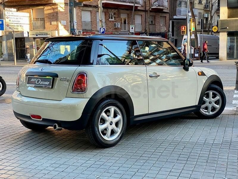 Usado Mini One D 90 CV (66 kW) 2010 Beige Utilitario