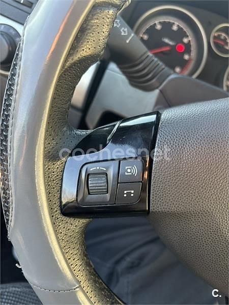 Usado Opel Astra Cabriolet Cosmo 150 HP (110 kW) 2007 Cinzento Cabrios