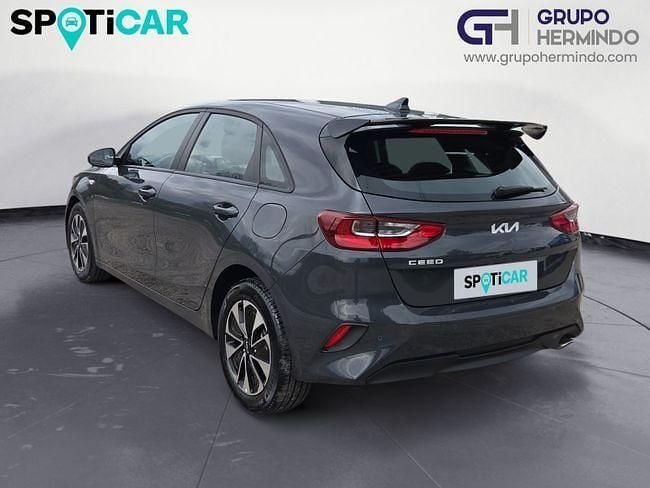 Usado Kia Ceed 100 CV (73 kW) 2025 Gris Utilitario