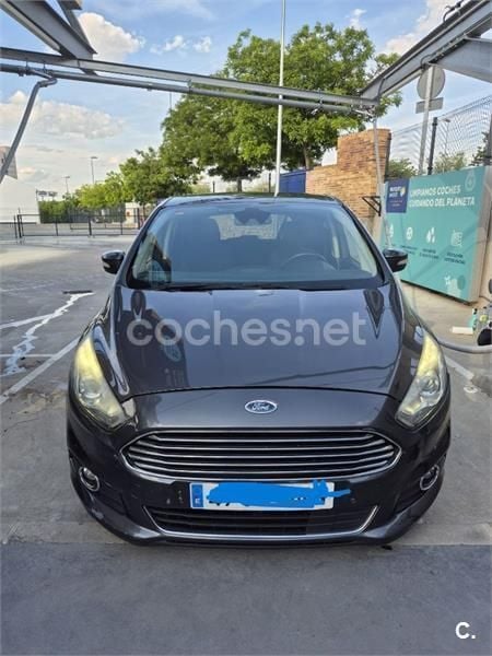 Gris / plata Usado 2016 Ford S-MAX Titanium Monovolumen | 13.000 € (Super precio) - Imagen 1/4