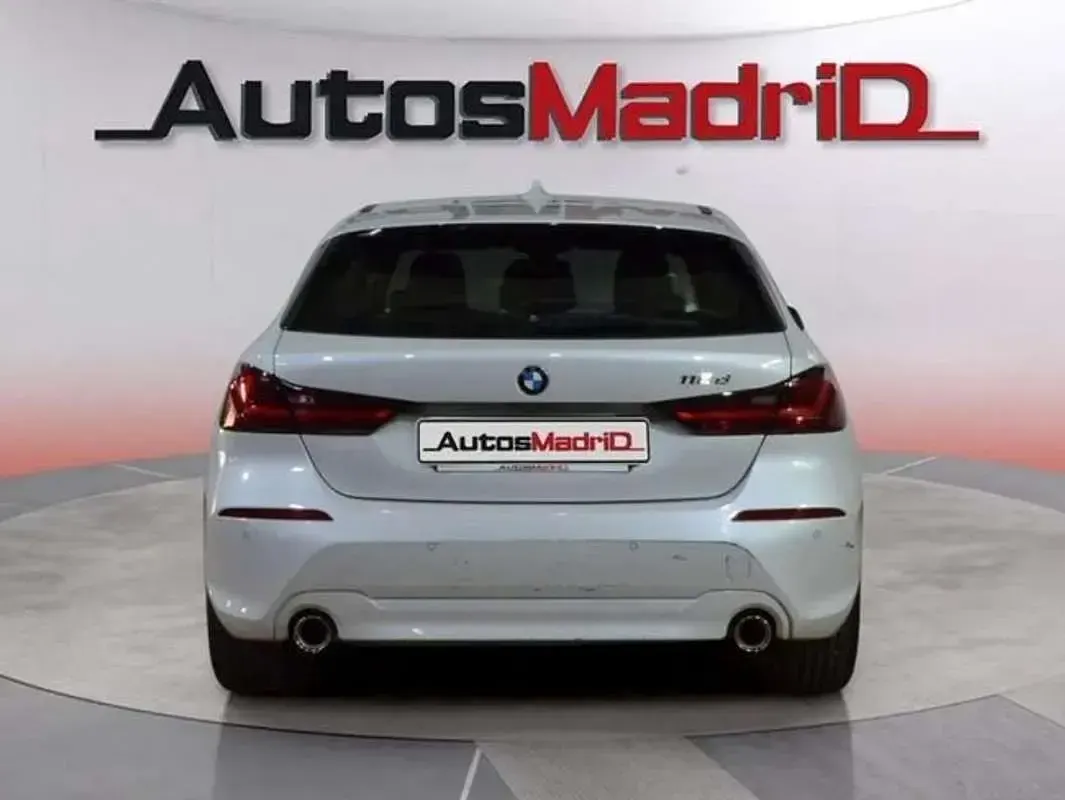 Usado BMW 118 151 CV (111 kW) 2021 Blanco Utilitario