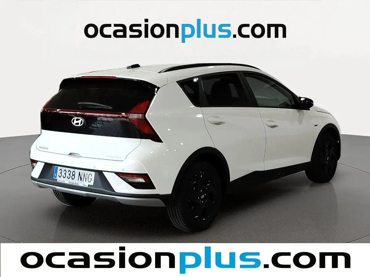 Nuevo Hyundai Bayon Blackline 90 CV (66 kW) 2026 Blanco SUV