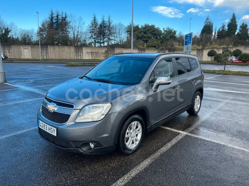 Gris / plata Usado 2013 Chevrolet Orlando LT Monovolumen | 9000 € (Un poco caro) - Imagen 1/4