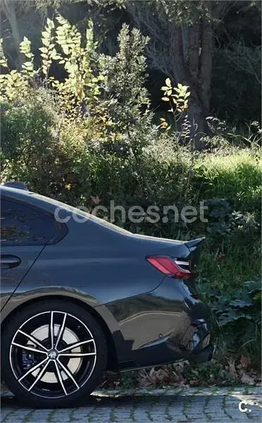 Usado BMW 330 252 CV (185 kW) 2019 Gris / plata Berlina