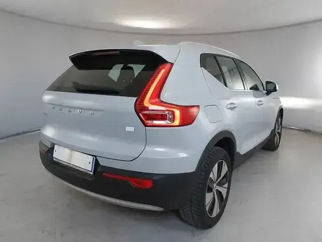 Usado Volvo XC40 Inscription 262 HP (192 kW) 2021 Cinzento SUV