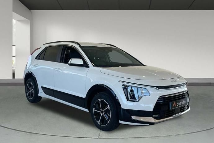 Usado Kia Niro 129 CV (94 kW) 2025 Blanco SUV