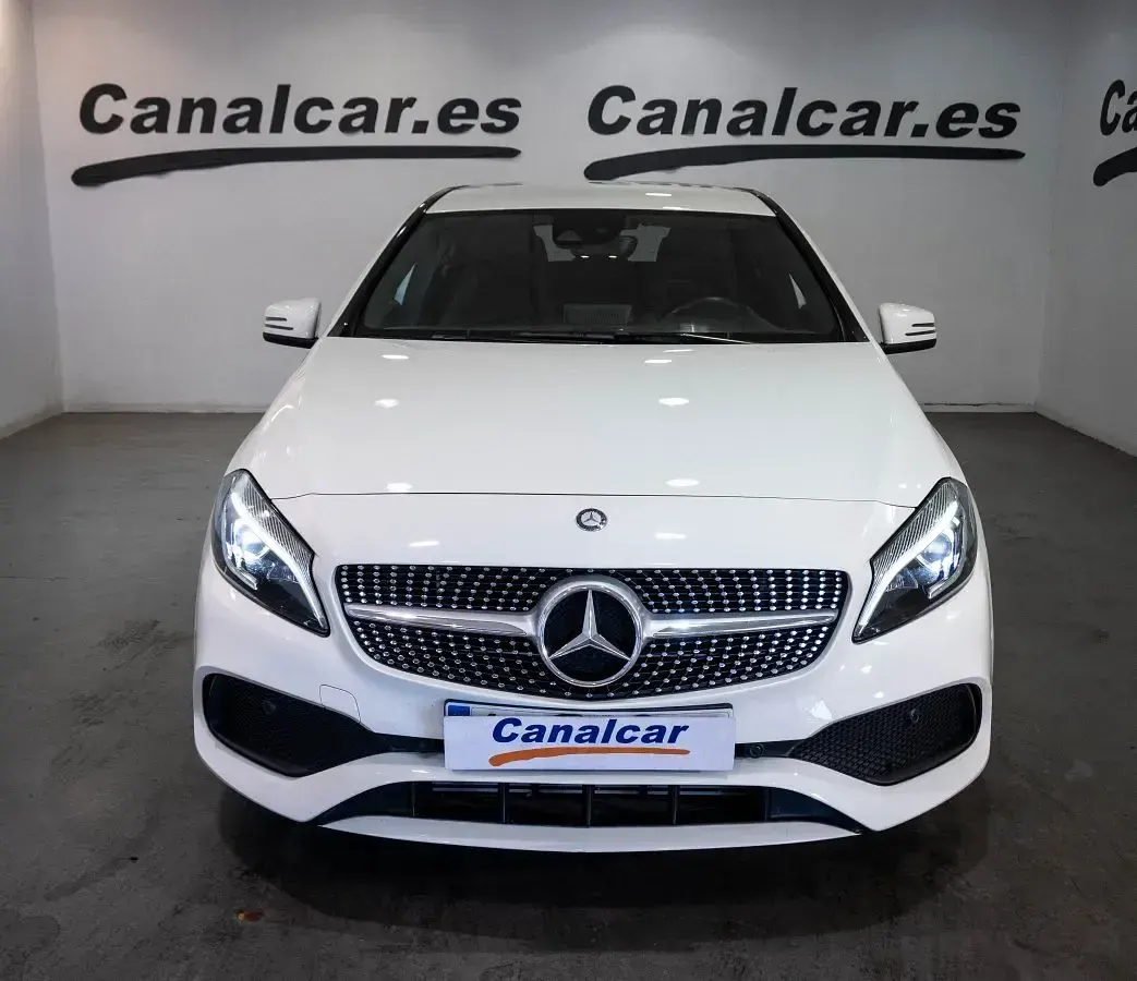 Usado Mercedes A200 136 CV (100 kW) 2017 Blanco Berlina
