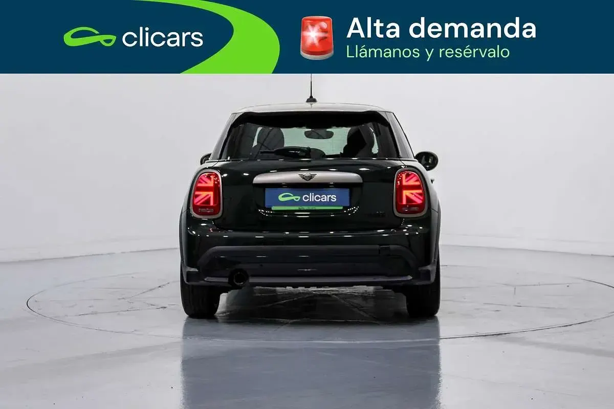 Usado Mini Cooper 136 CV (100 kW) 2023 Verde Utilitario