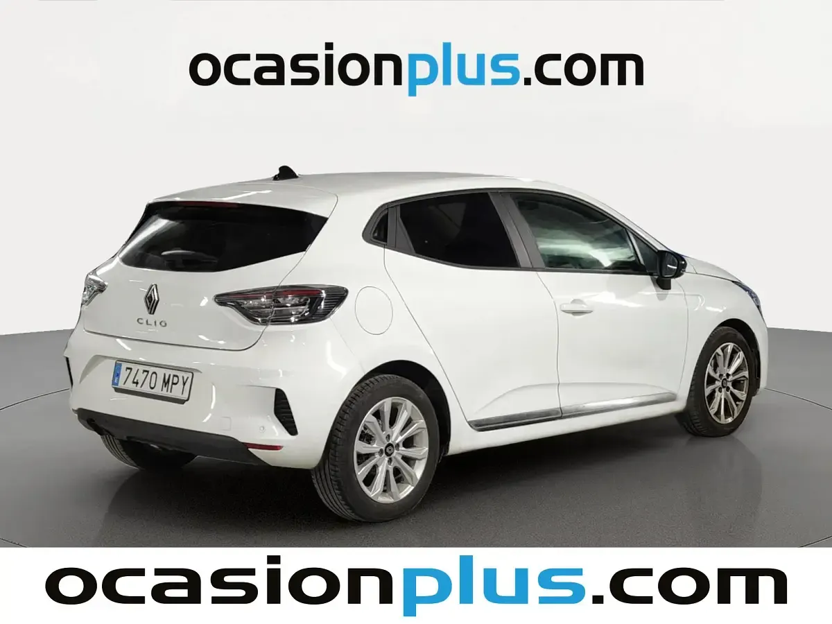 Usado Renault Clio Techno 101 CV (74 kW) 2024 Blanco Utilitario