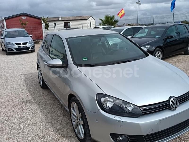 Usado VW Golf VI Highline 140 CV (102 kW) 2009 Gris / plata Utilitario