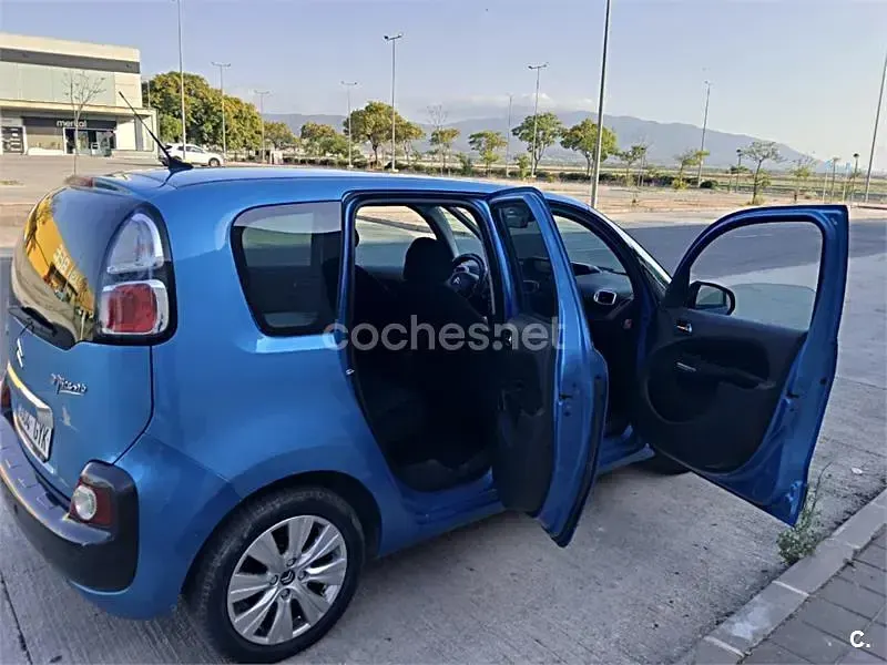 Usado Citroën C3 Picasso Exclusive 90 CV (66 kW) 2010 Azul Monovolumen