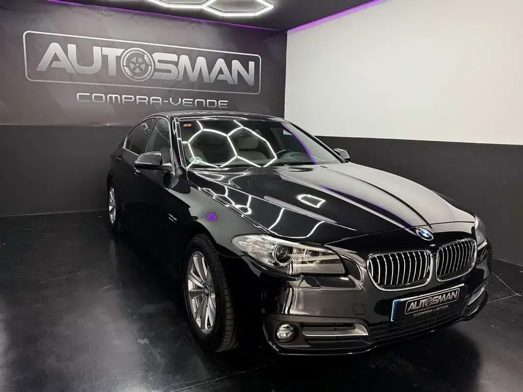 Usado BMW 520 Comfort Edition 190 CV (139 kW) 2017 Negro Berlina