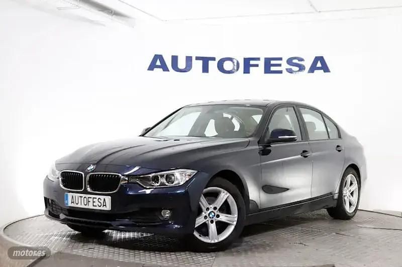Azul Usado 2014 BMW 320 Berlina | 17.350 € (Precio justo) - Imagen 1/4