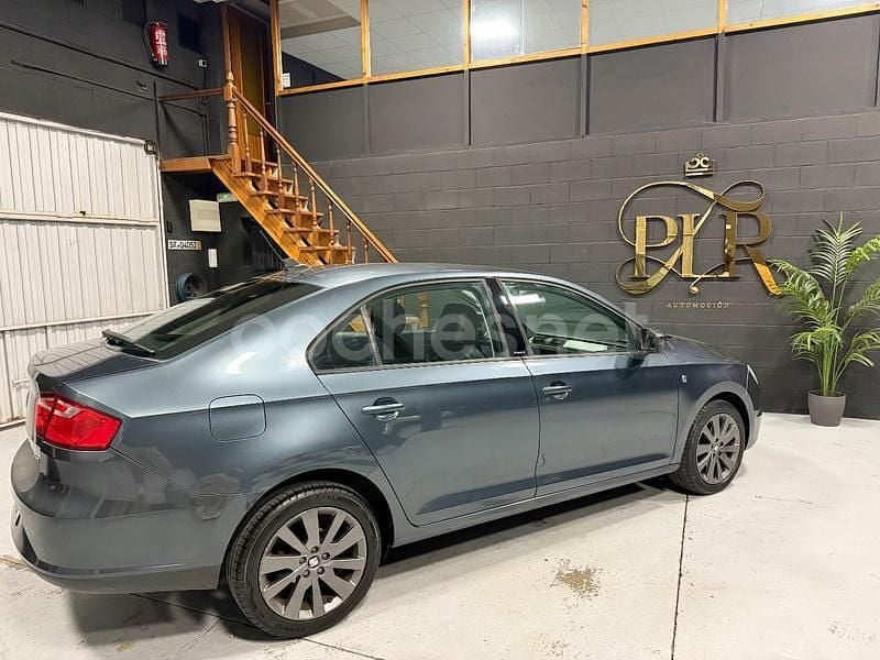 Gris / plata Usado 2014 Seat Toledo I-Tech Berlina | 7500 € (Precio justo) - Imagen 1/4