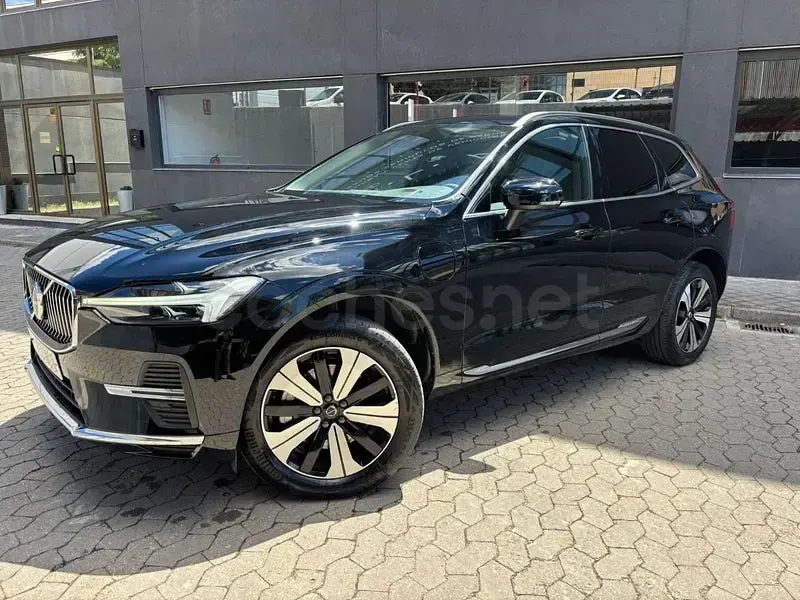 Usado Volvo XC60 Core 351 CV (258 kW) 2023 Negro SUV