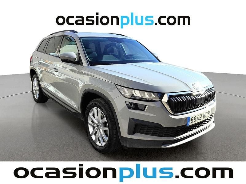 Usado Skoda Kodiaq Ambition 150 CV (110 kW) 2022 Gris SUV